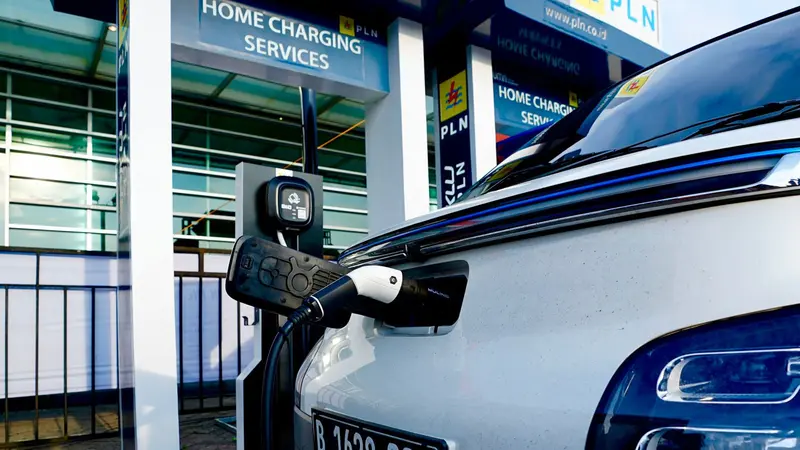 biaya pengisian mobil listrik