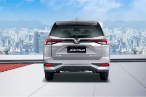 mobil bekas Daihatsu Xenia