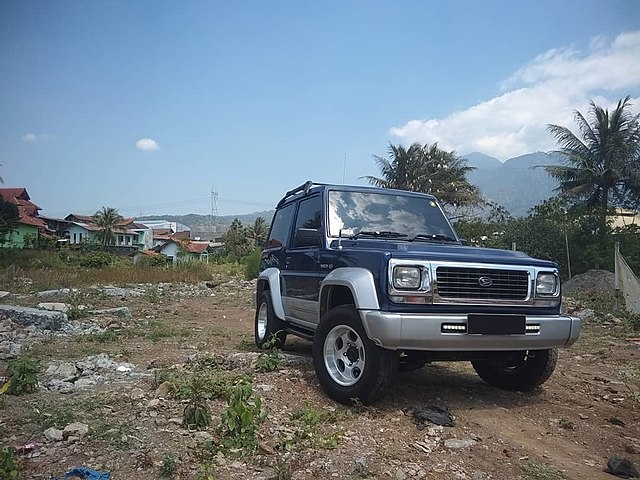mobil off-road bekas (3)