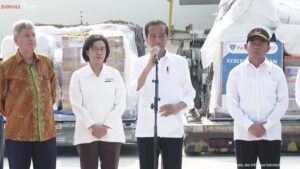 Jokowi Lepas Bantuan Kemanusiaan RI untuk Palestina Tahap Kedua