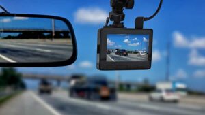 tips membeli dashcam mobil
