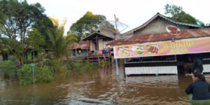 tips pertolongan korban banjir