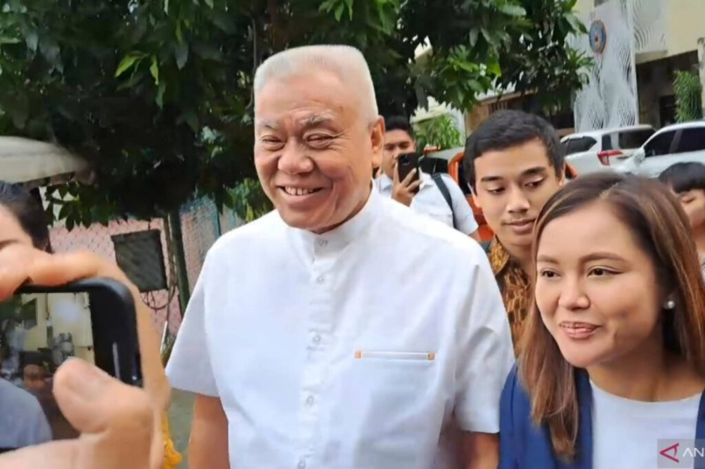 Alex Tirta KPK