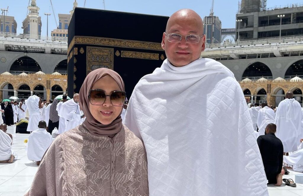 Ayah mertua Tasya