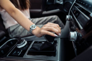 PARKIR MOBIL MATIC