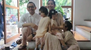 Mantan Istri Tiko