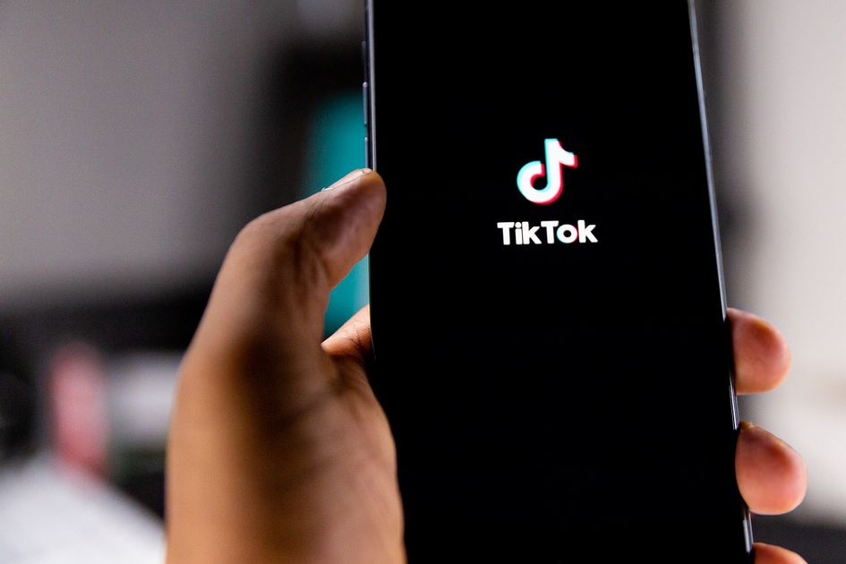 akun artis TikTok 