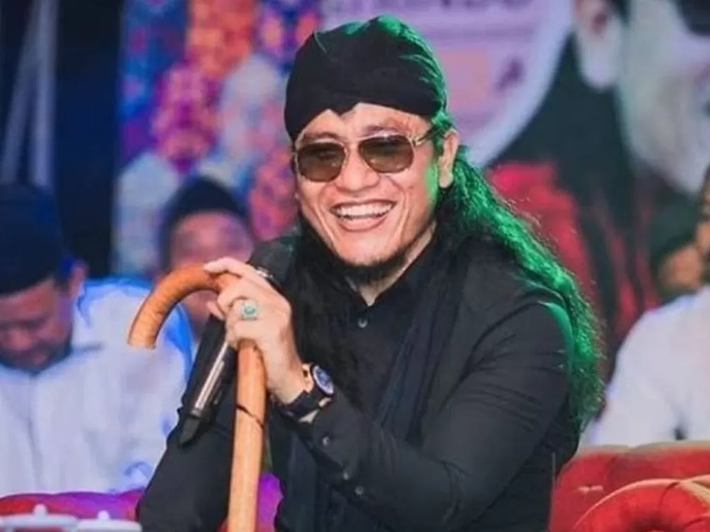 gus miftah