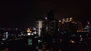 malam muda mudi tahun baru
