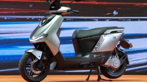 motor listrik yadea VF F200 (3)