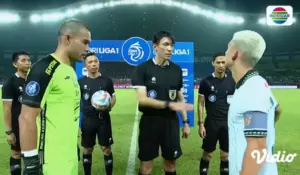 wasit jepang thomas doll