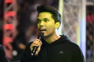 Thariq Halilintar Bulutangkis
