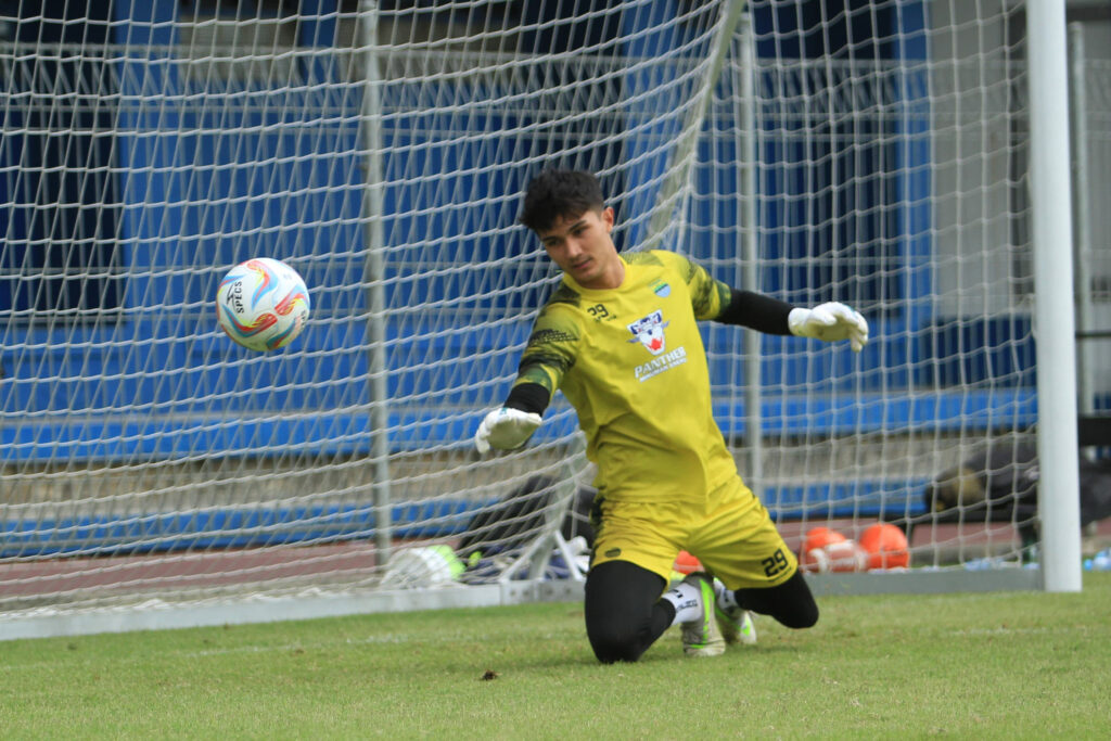 Kevin Ray Mendoza Beri Komentar