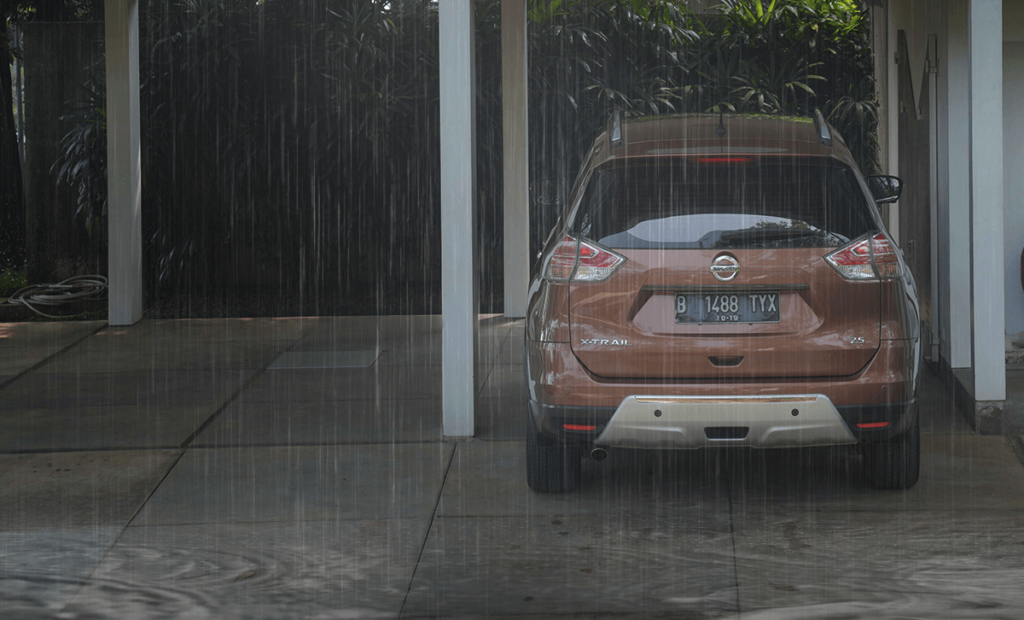 Knalpot mobil kemasukan air