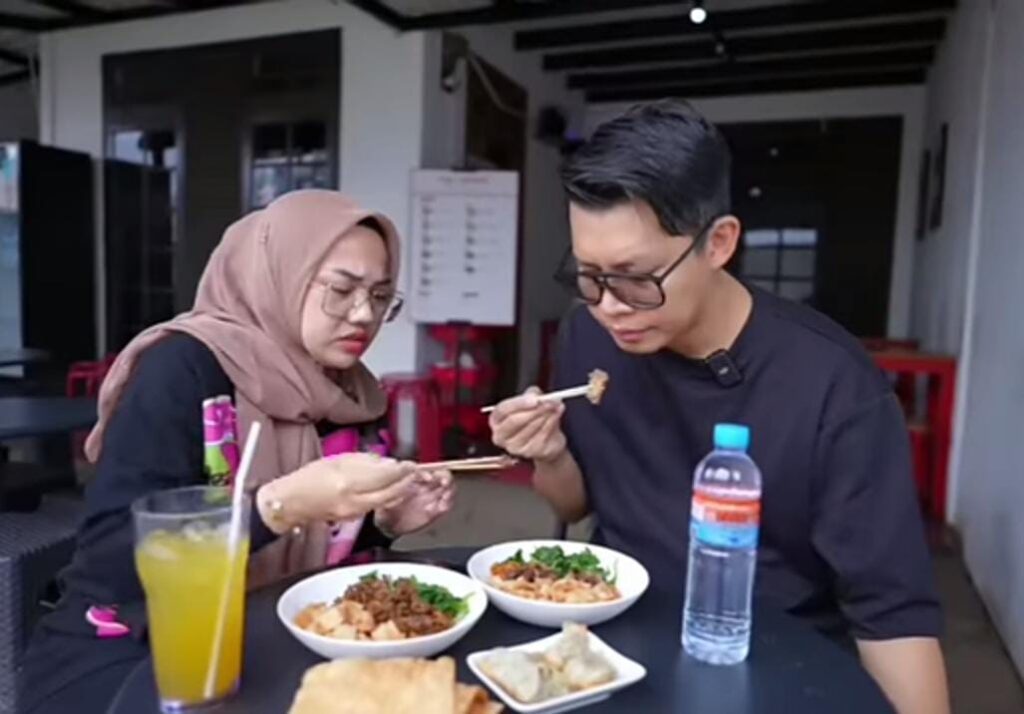 Mie Asli China