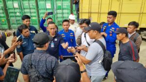 Kontainer Berisi Rokok Cukai Palsu