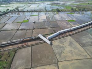 Human Error Diduga Penyebab Tabrakan KA di Bandung