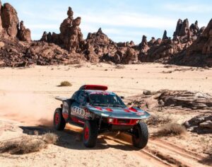 Carlos Sainz Gelar Keempat Reli Dakar
