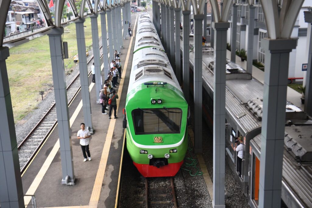 Kereta Api Papandayan