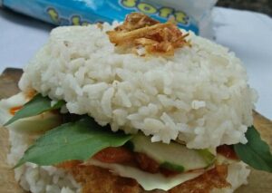 burger nasi ayam suwir