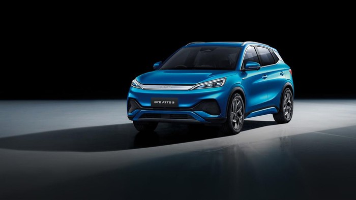 byd mobil listrik (5)