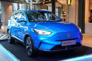 mobil listrik harga