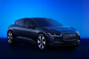 mobil listrik jarak tempuh terpanjang