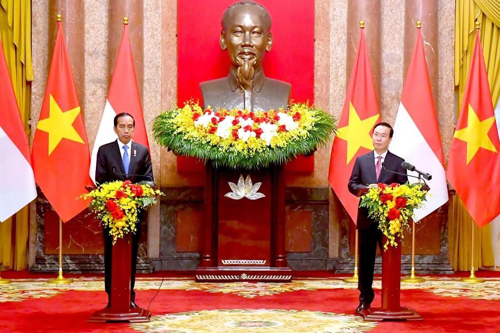Jokowi Bahas IKN hingga Mobil Listrik Vietnam