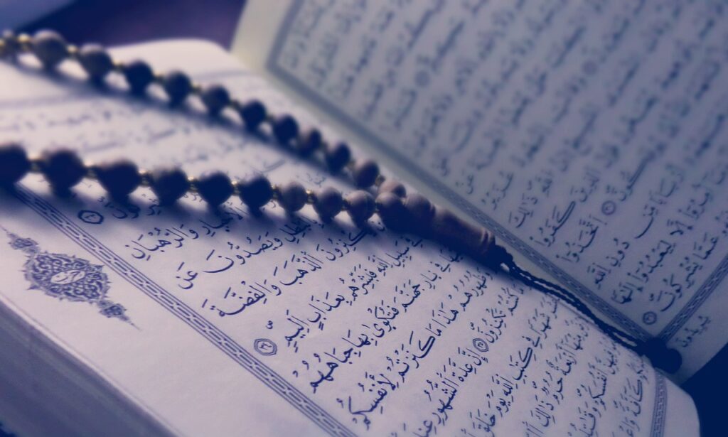 penerjemahan Alquran ke dalam bahasa Betawi.