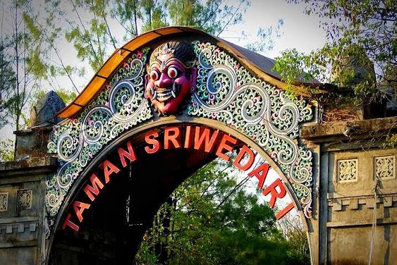 THR sriwedari solo