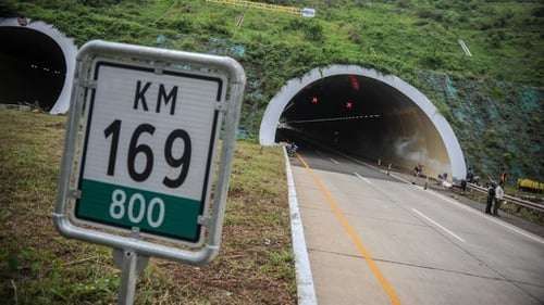 Gempa Sumedang terowongan tol cisumdawu retak