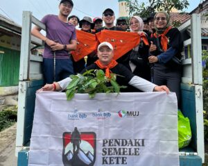 pendaki semelekete gunung ciremai