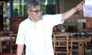 Budiman Sudjatmiko Anies
