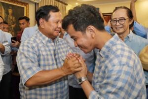 Kemeja Prabowo Gibran