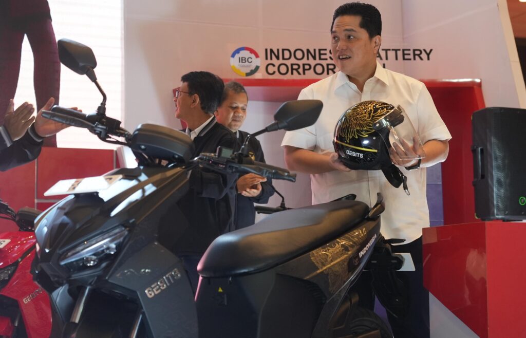 Timnas Indonesia gunakan motor listrik Gesits