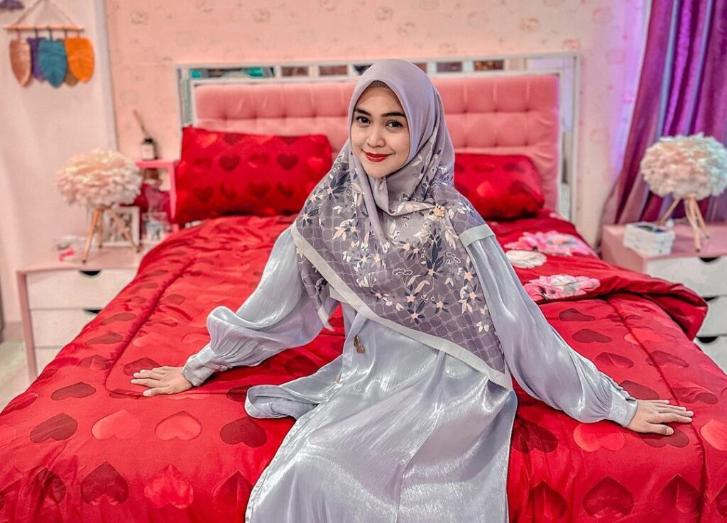 Ria Ricis