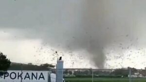 angin puting beliung rancaekek tornado rancaekek