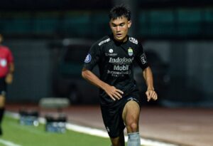 Zalnando Kembali Ke Persib