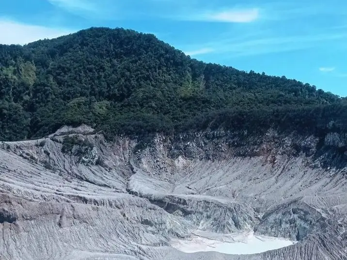 Tangkuban Perahu