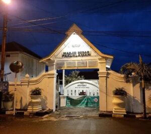 Masjid Puro Paku Alam