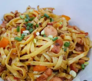 mie panjang umur imlek