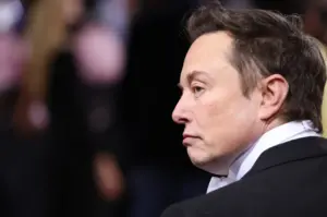 kekayaan elon musk