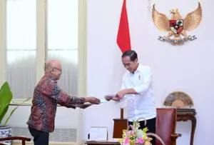 Presiden jokowi nyoblos pemilu 2024 di TPS 10 gambir