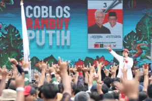 Puan Maharani Hajatan Rakyat di Benteng