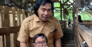 suara komeng