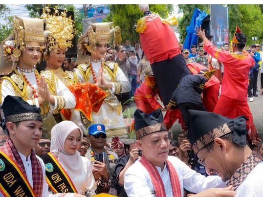 Pasaman Equator Festival