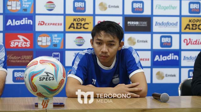 Begini Cara Adzikry Fadlillah Menikmati Persaingan di Sektor Gelandang Persi