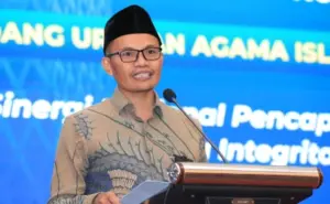 Kemenag Direktur Jenderal Urusan Agama Islam dan Pembinaan Syariah Adib imam masjid