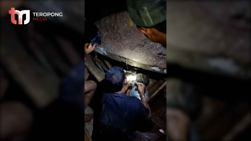 Longsor Kampung Gintung Bandung Barat, 25 Rumah Rusak 10 Warga Hilang s