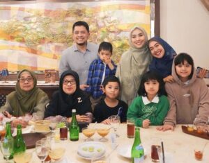 Oki Setiana Dewi